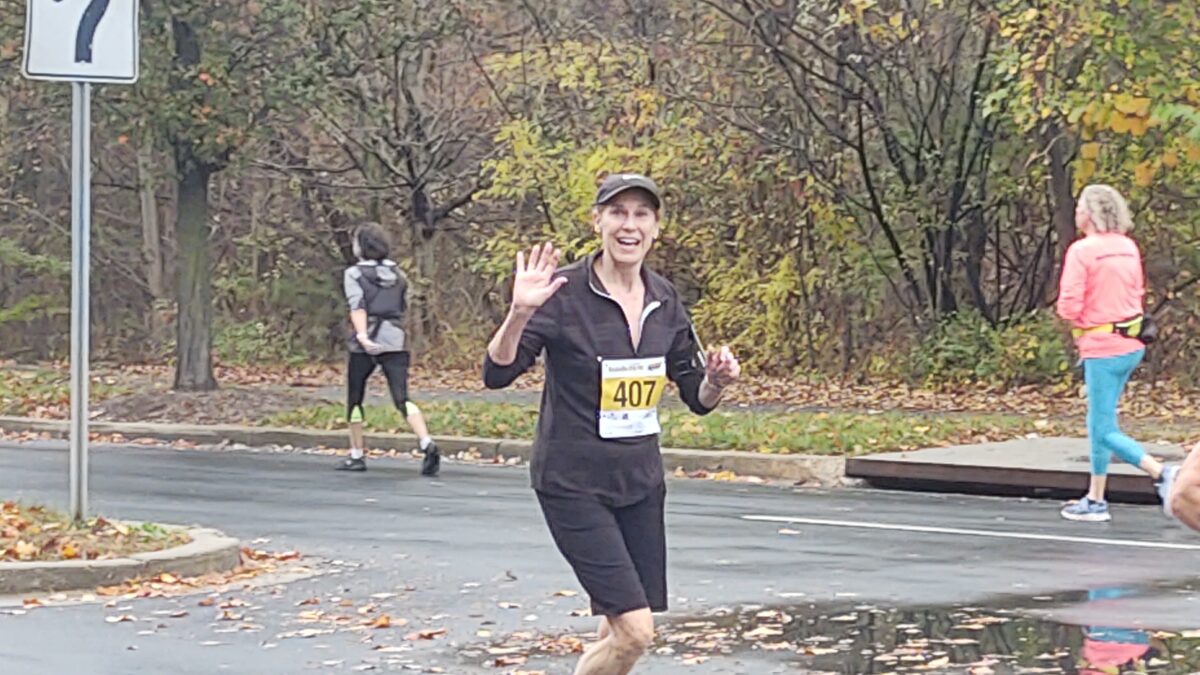 Lydia Hudsick running the Rockville 5K.