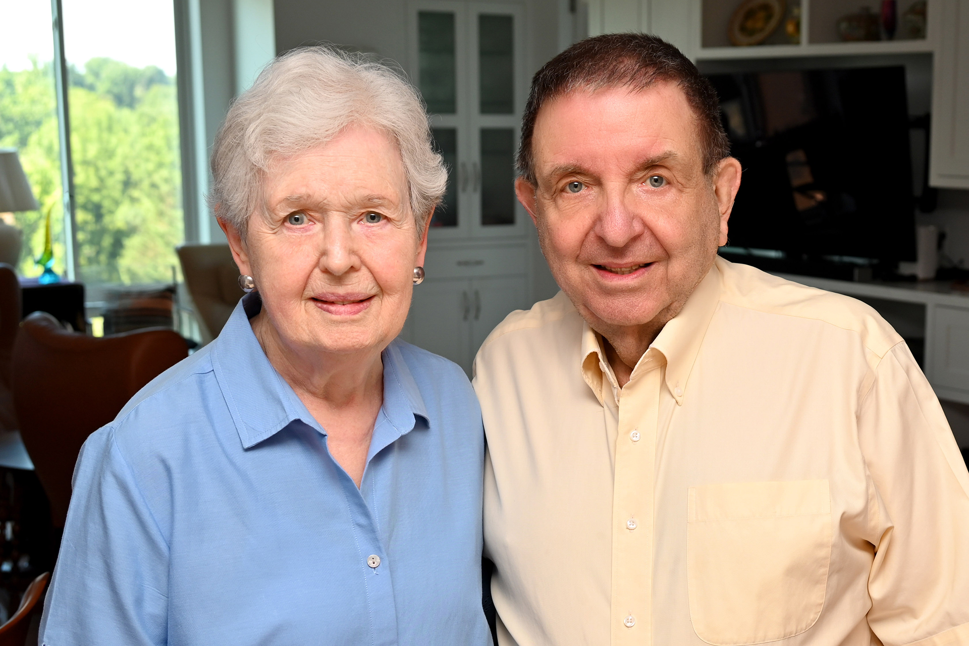 Ida May and Bob Mantel